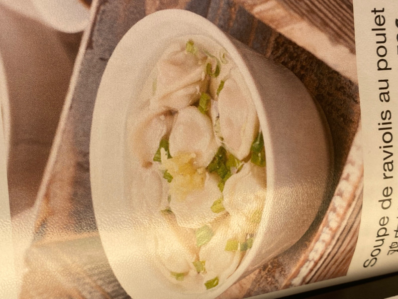 soupe de raviolis au poulet