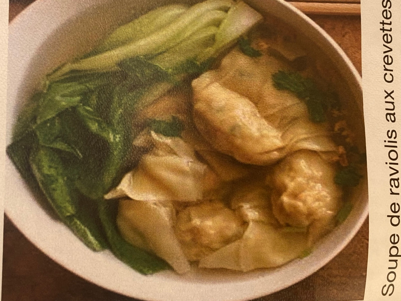 soupe de raviolis aux crevettes