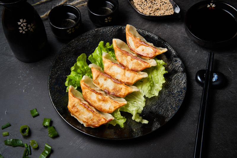 Gyoza au poulet et légumes (6 pcs)