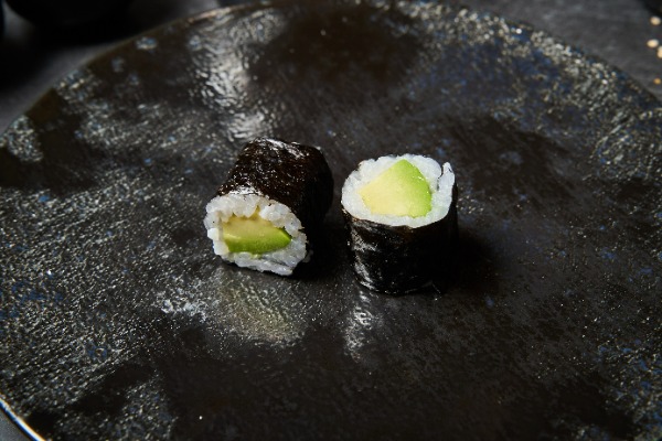 K3. 8 Maki avocat