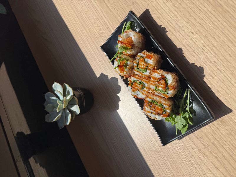 CALIFORNIA CRISPY CHIKEN ROLL
