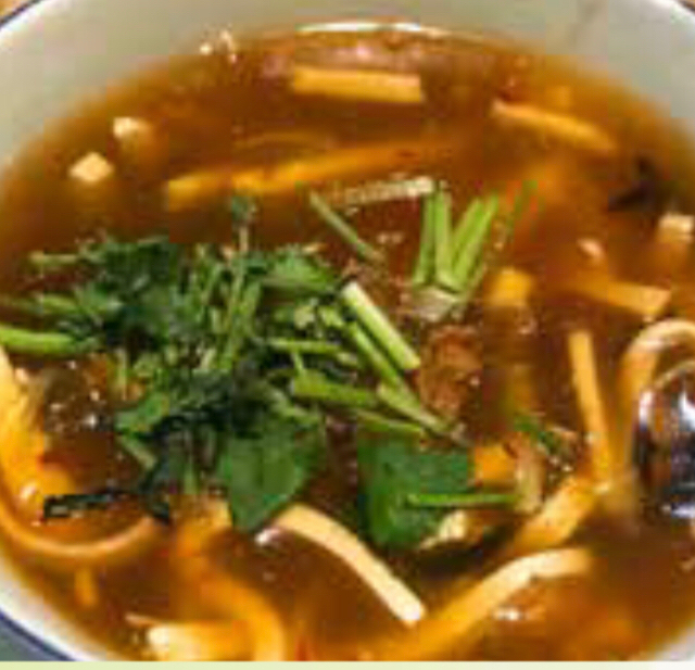 P01 Potage pékinois (aigre et piquant)