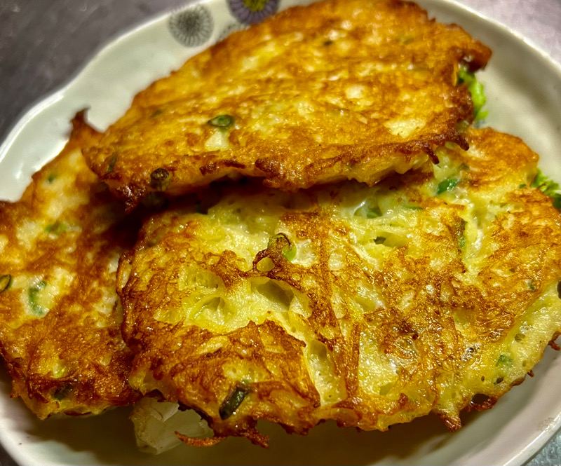 E7 Galette coréenne 3pcs (pomme de terre et ciboulettes)