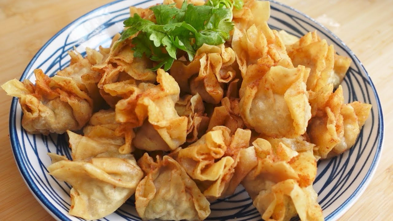 Raviolis aux crevettes frits 2pcs 炸馄饨