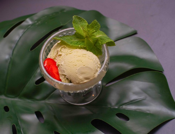 D4 homemadeMatcha ice cream 秘制抹茶冰激凌 1 boule