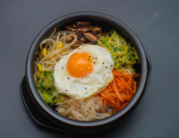 305 VEGAN BIBIMBAP 素石锅拌饭
