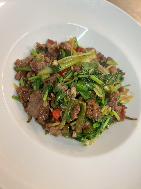 PAO JIAO NIU ROU泡椒牛肉