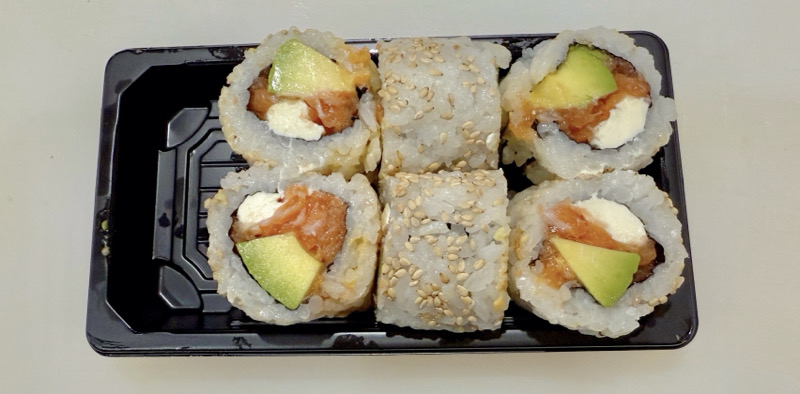 California tartare saumon avocat cheese ( 2 portions )