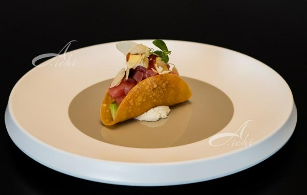 27. TACOS TONNO 1pz