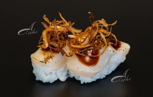77. NIGIRI CAPESANTE