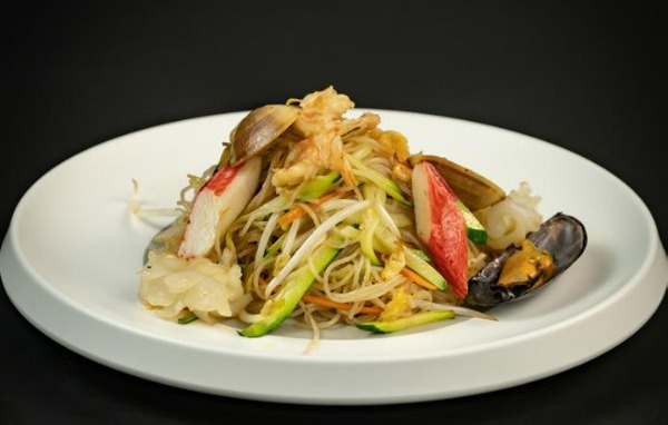184. SPAGHETTI DI RISO FRUITTI DI MARE