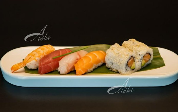 126. SUSHI MIX 8pz