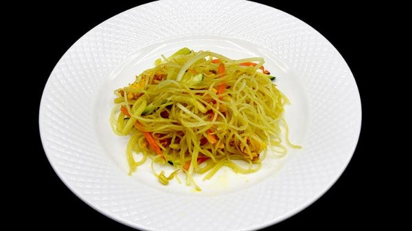 43. Spaghetti di riso al curry