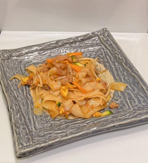 46. Tagliatalle di riso con manzo