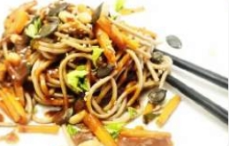 210b. Soba con verdure