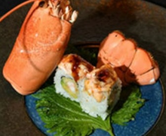 96. Uramaki dragon