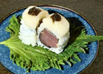 93. Uramaki capesante