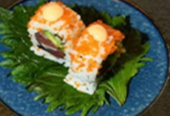 88. Uramaki spicy tuna