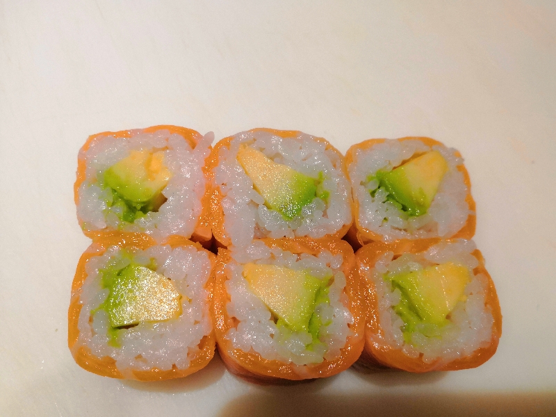 saumon Rolle avocat 6 pièces