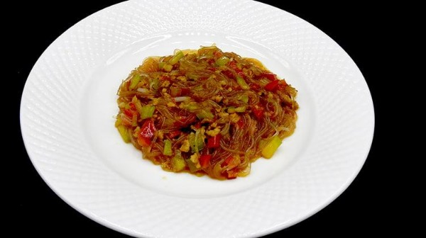 58. SPAGHETTI DI SOIA PICCANTE