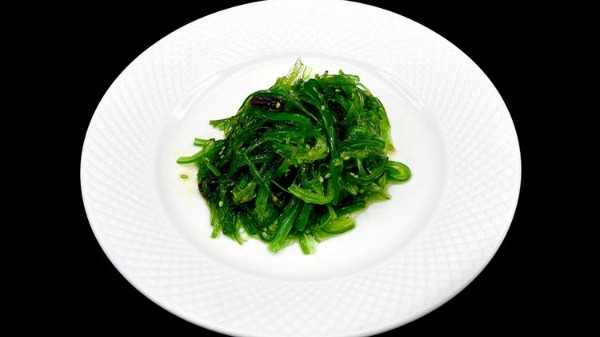 212. WAKAME