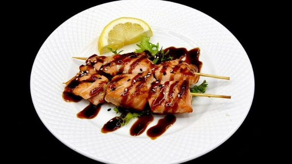 111. SPIEDINI SALMONE