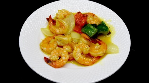 93. GAMBERI AL CURRY
