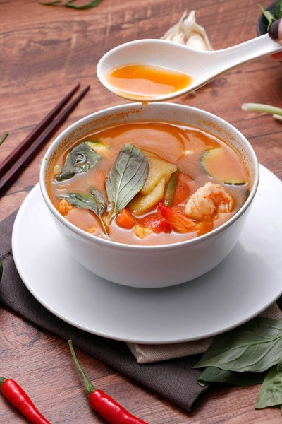 SP1. Tom Yum Cuon, soupe Thaï aux crevettes(avec l'ananas)