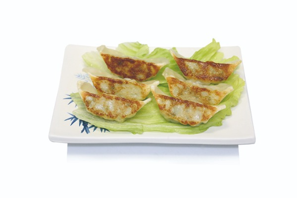 107. Gyoza (raviolis au poulet légumes) 6pcs