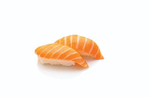 201. Sake sushi (saumon)