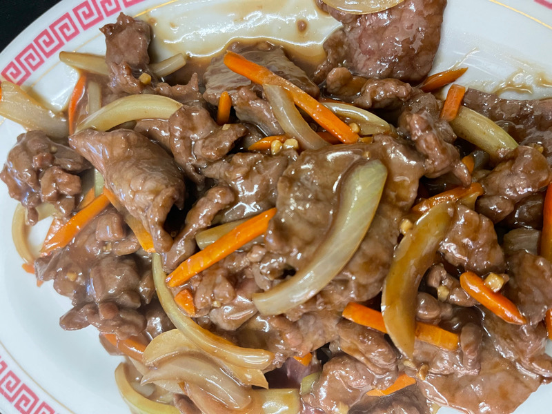 4B. Boeuf sautes aux oignons