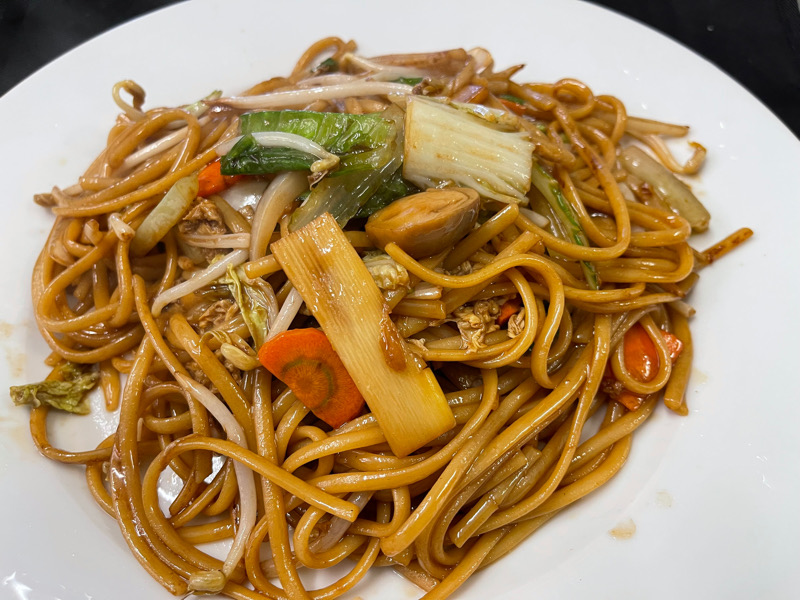 51. Nouilles sautes aux legumes