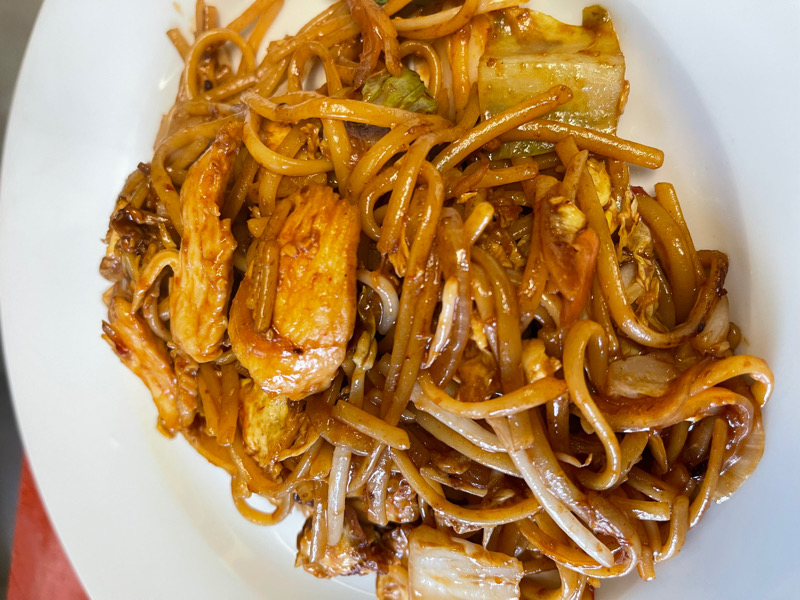 55. Nouilles sautes aux poulets facon Malaisienne 🌶️
