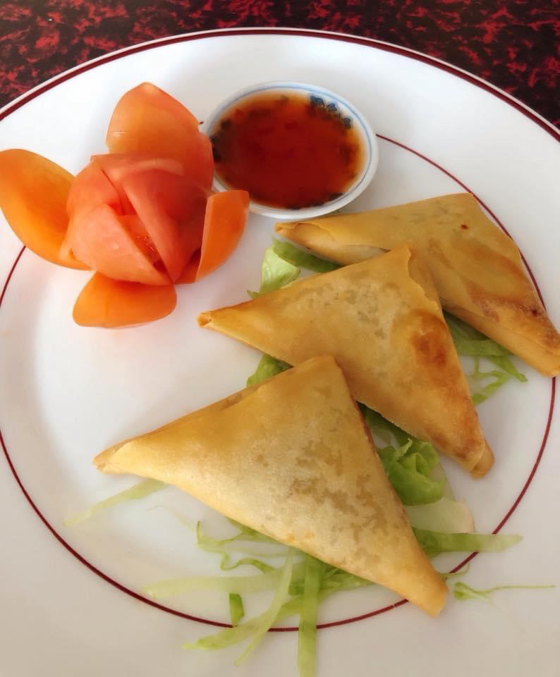 12. Samosa au curry(3 pcs)