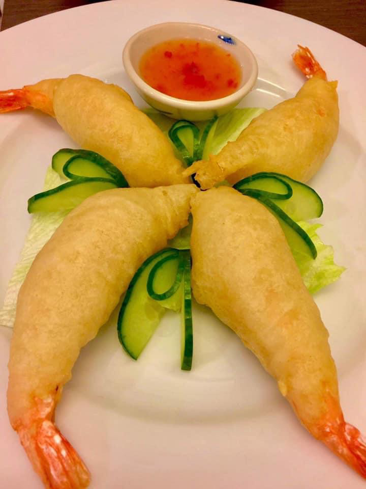 13. Beignets des crevettes(4 pcs)