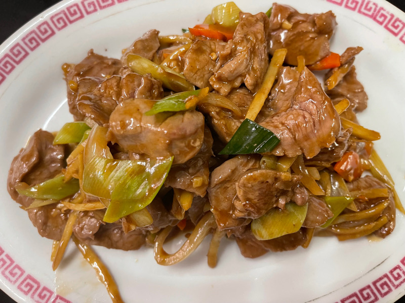 3L. Agneau aux gingembre et poireaux