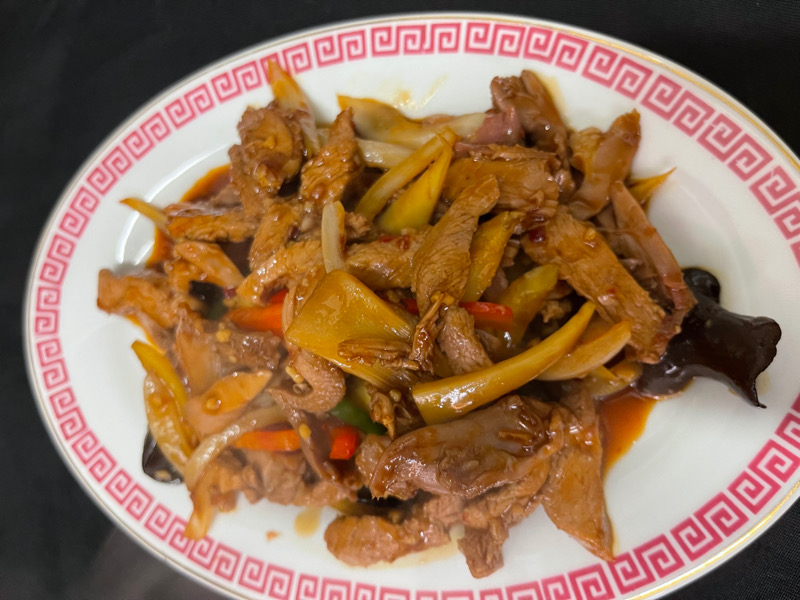 6D. Canard piquant à la mode de Szetchuan