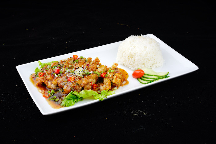 F4. Poulet croustillant F4. Poulet croustillant
