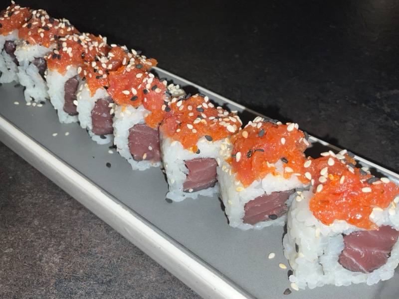 180. Ura Spicy tuna (CENA)