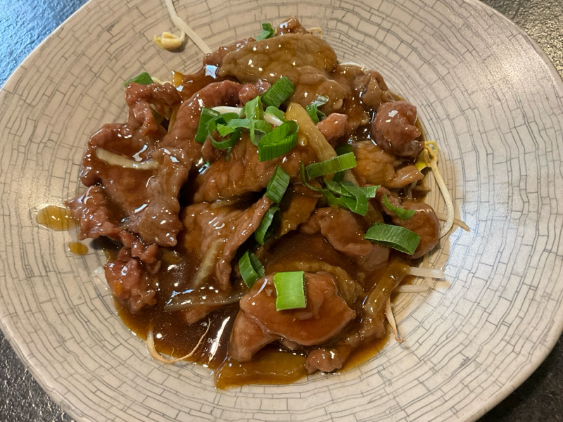 251. Manzo con germogli di soia