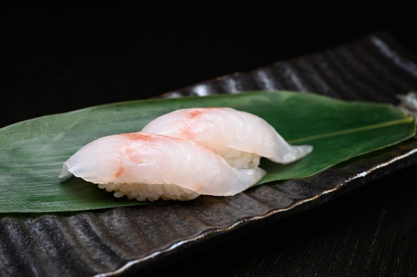 46. Nigiri suzuki