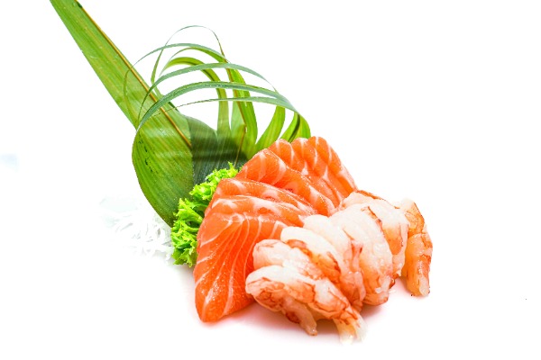 157. SASHIMI SALMONE E GAMBERI CRUDI