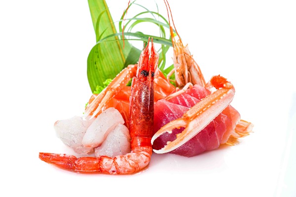 153. SASHIMI SAKURA
