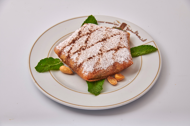 Pastilla de poulet
aux amandes