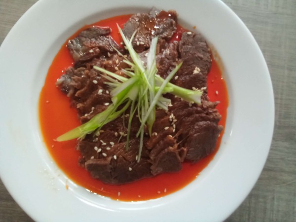 17. Rindfleisch mit chili-sesamöl