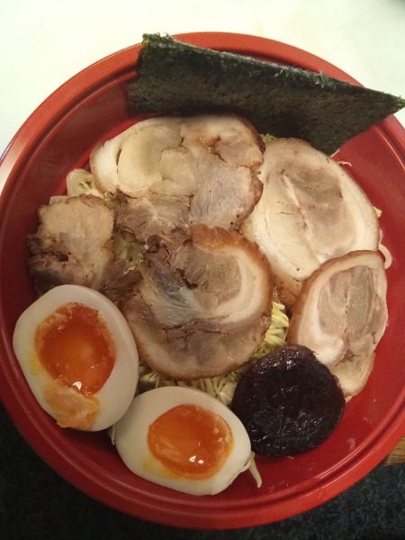 R3. Buta ramen