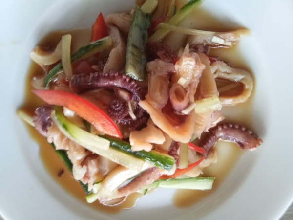 19. Oktopus salat