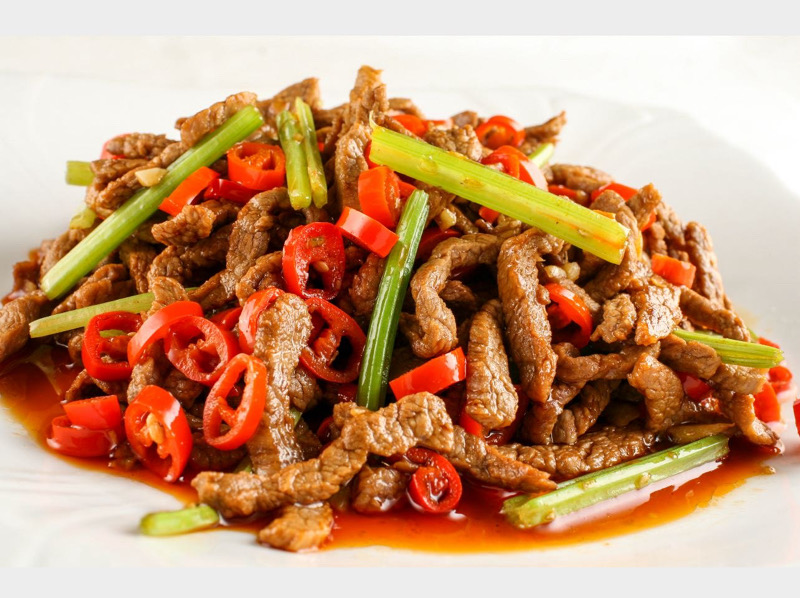 小炒黄牛肉 bœuf sauté avec piment fort
