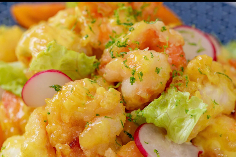 V8 crevettes frites avec sauce wasabi doux