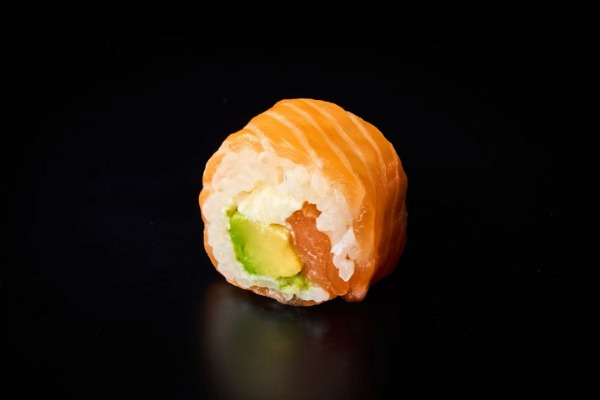 S1. Saumon roll cheese au saumon avocat